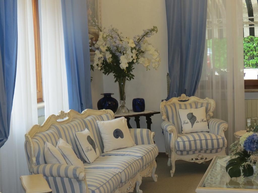 Hotel Tirreno Forte dei Marmi Exteriör bild