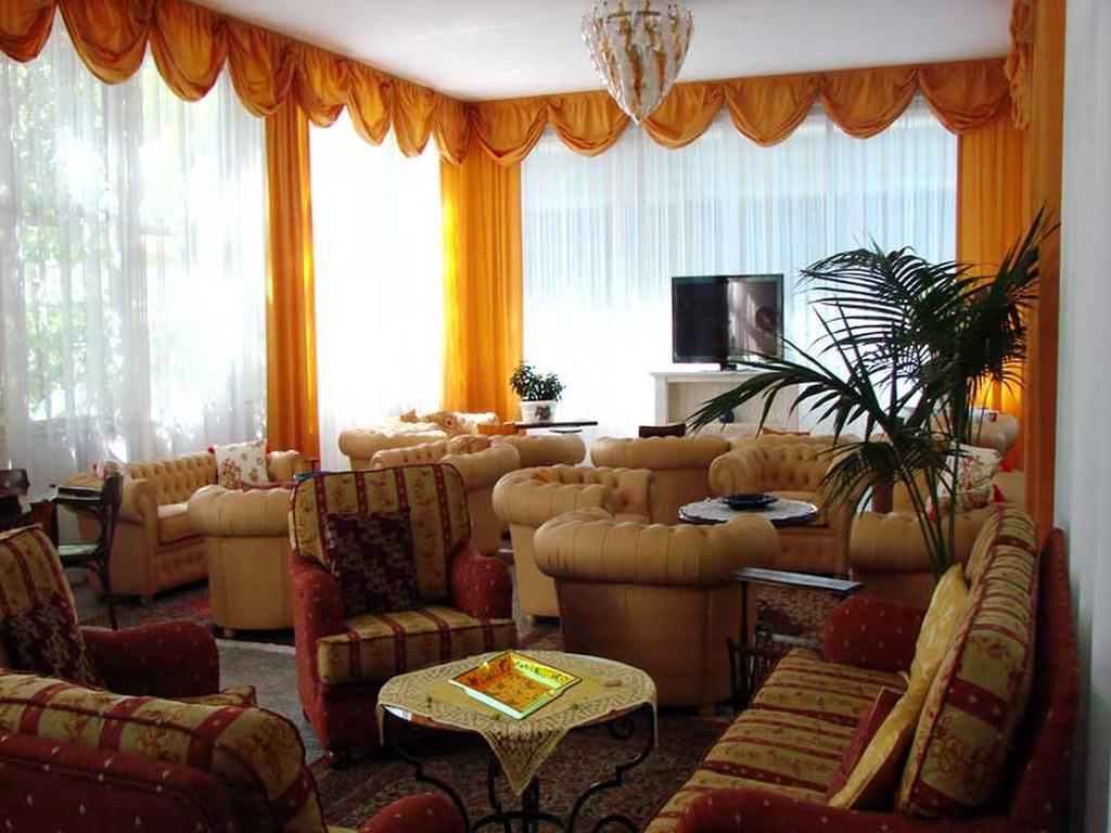 Hotel Tirreno Forte dei Marmi Exteriör bild