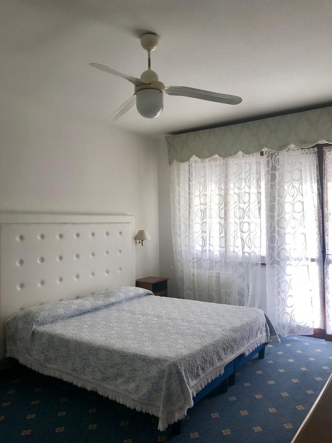 Hotel Tirreno Forte dei Marmi Exteriör bild